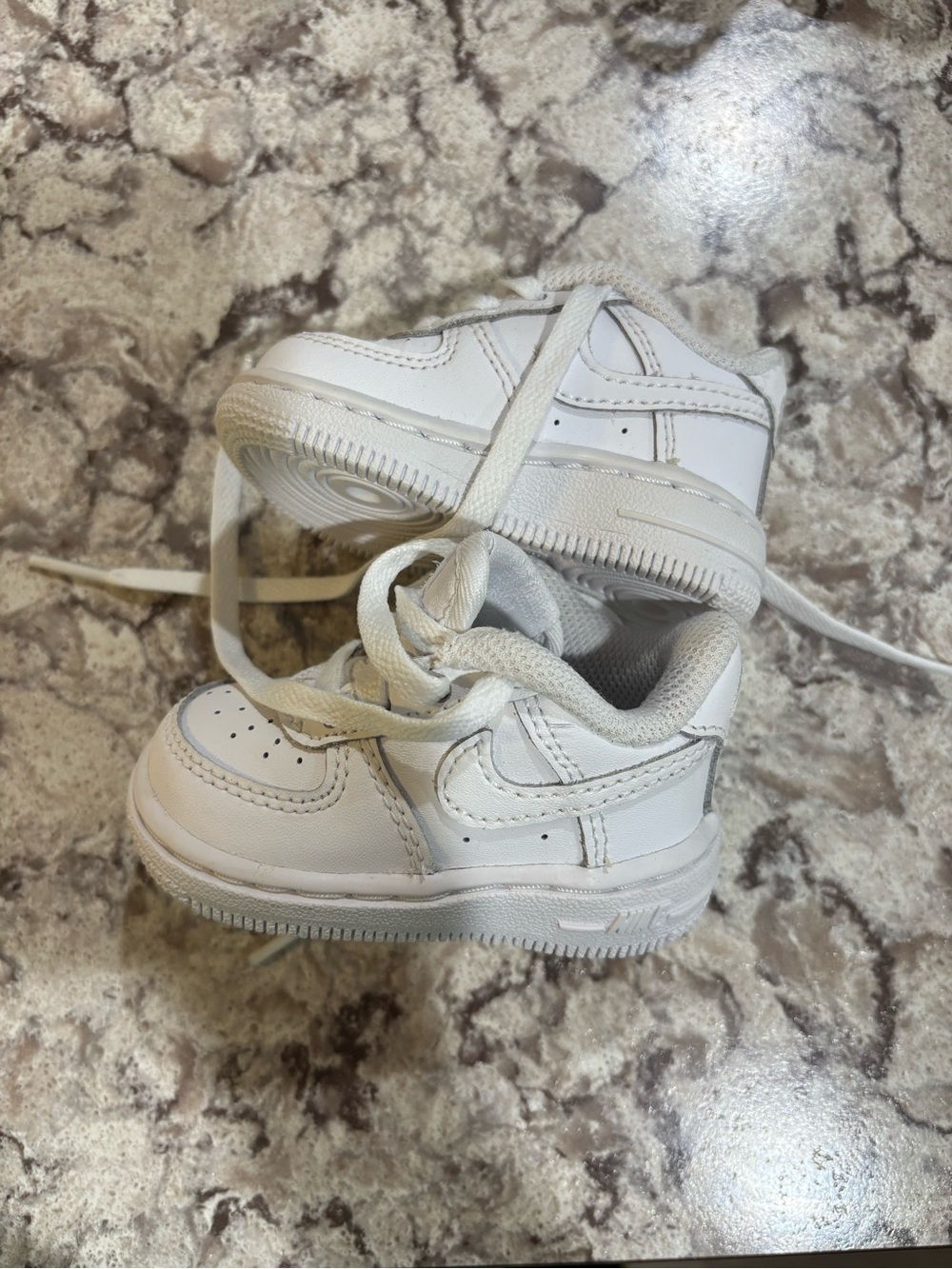 Nike Kids White Low-Top Sneakers